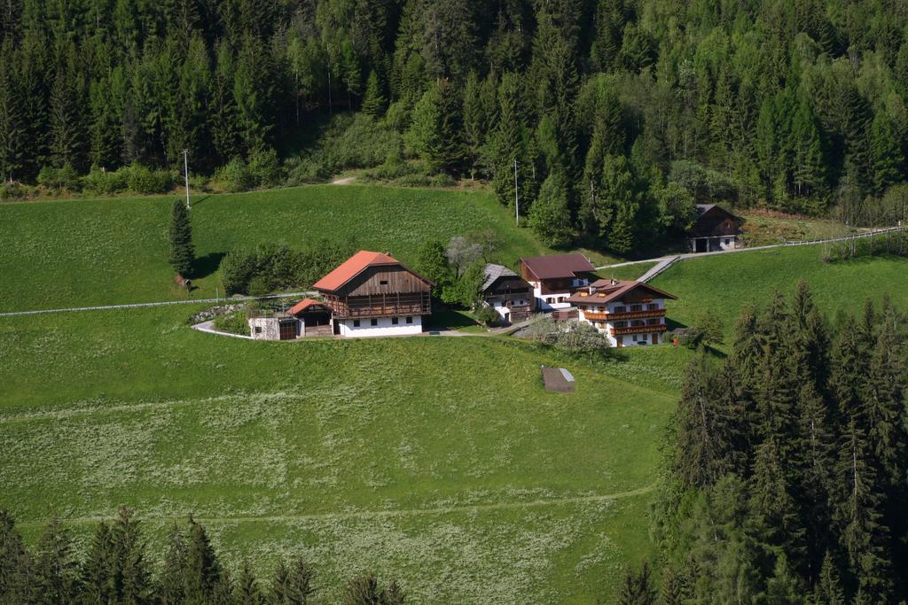Luech Da Grones Villa San Vigilio Di Marebbe Exterior photo